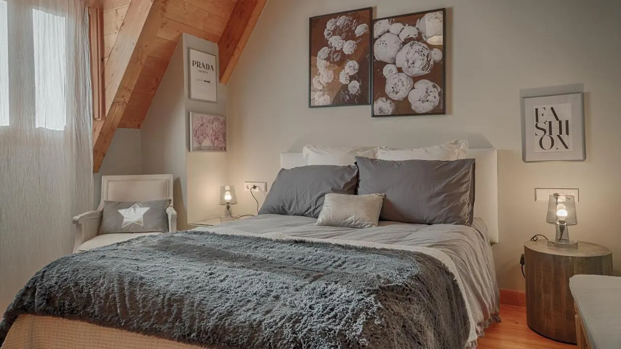 비에라 Saplan Real Estate Sarraera 빌라 0*,